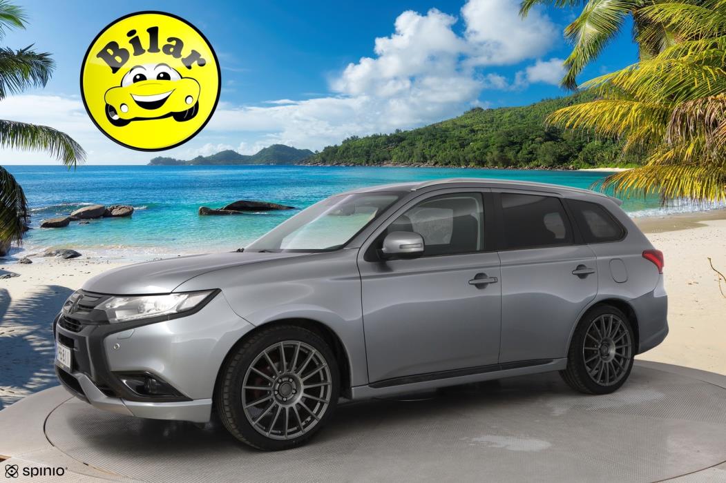 MITSUBISHI OUTLANDER PHEV 2016
