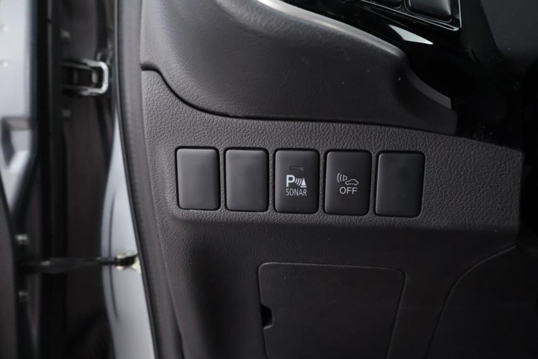 MITSUBISHI OUTLANDER PHEV 2016