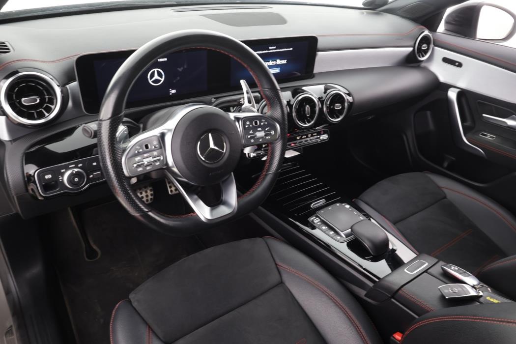 MERCEDES-BENZ CLA 2020