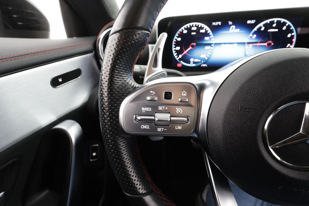 MERCEDES-BENZ CLA 2020