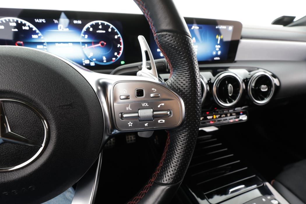 MERCEDES-BENZ CLA 2020