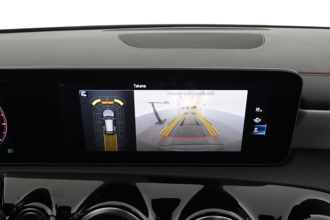 MERCEDES-BENZ CLA 2020