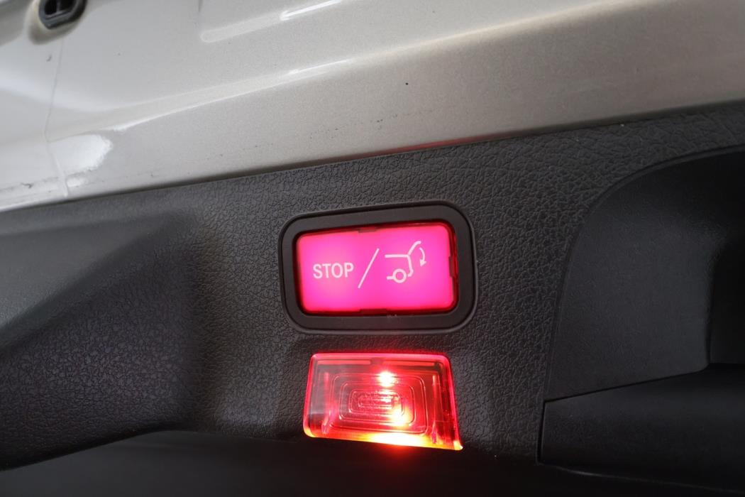 MERCEDES-BENZ CLA 2020