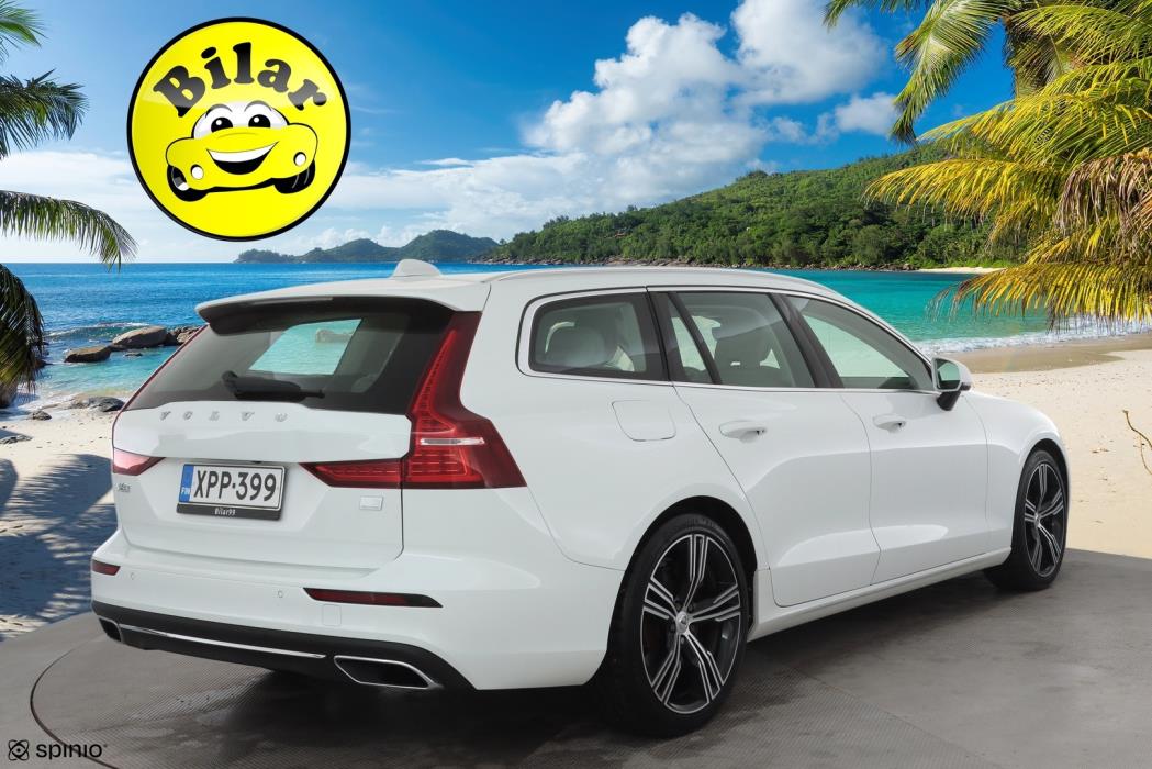 VOLVO V60 2022