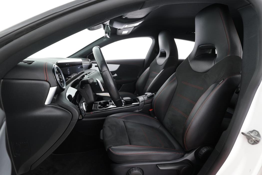 MERCEDES-BENZ CLA 2022