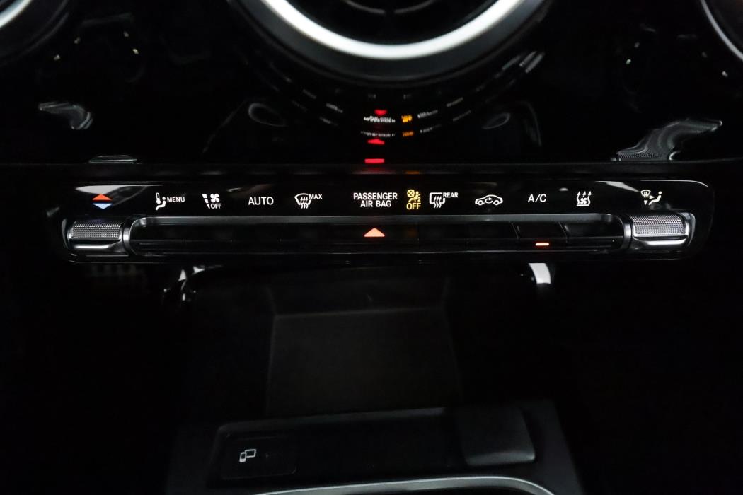 MERCEDES-BENZ CLA 2022