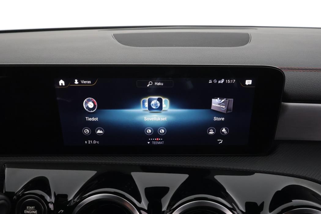 MERCEDES-BENZ CLA 2022