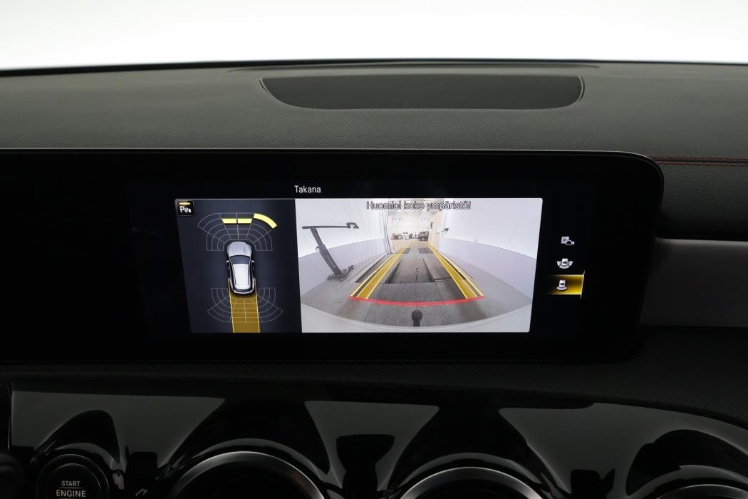 MERCEDES-BENZ CLA 2022