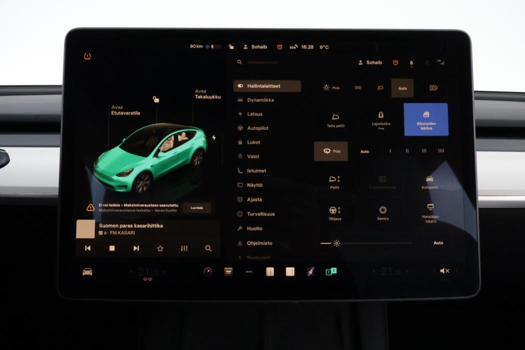 TESLA Model Y 2023