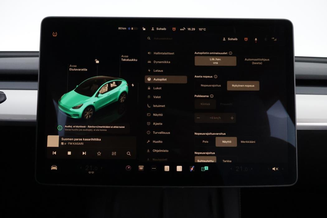 TESLA Model Y 2023