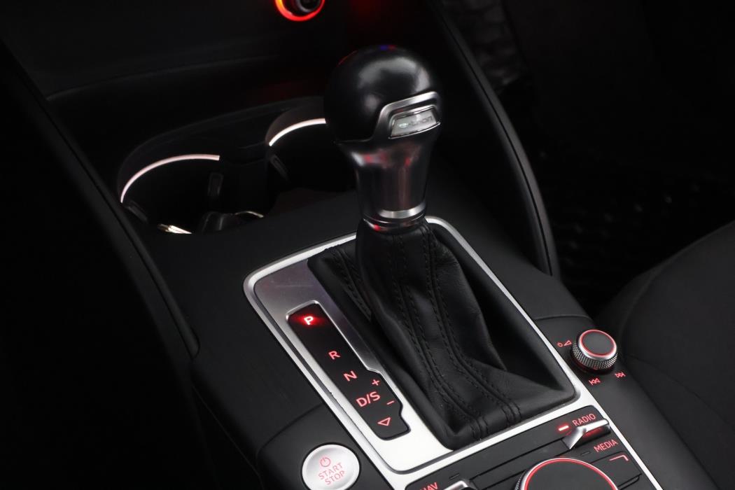 AUDI A3 2015