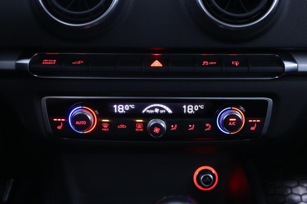 AUDI A3 2015