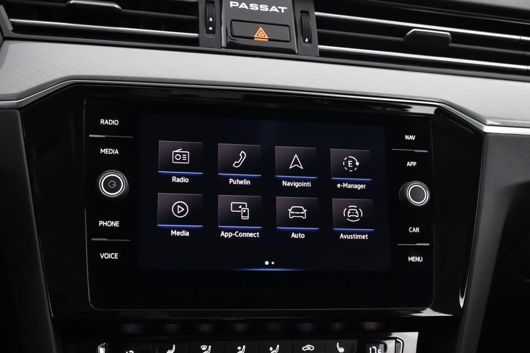 VOLKSWAGEN PASSAT 2020