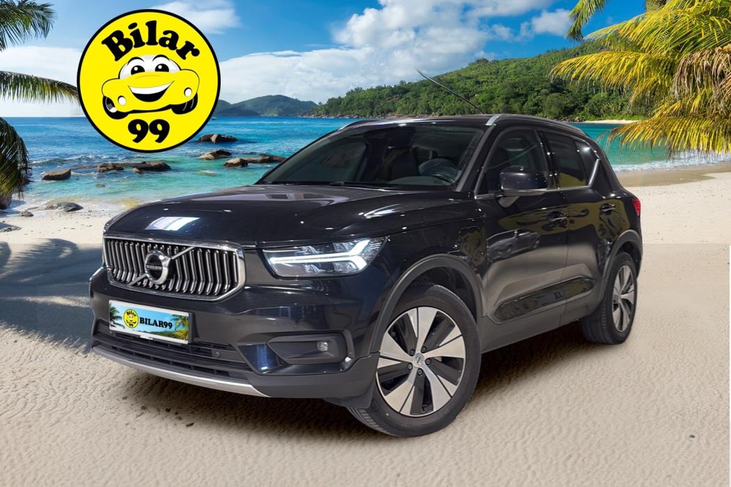 VOLVO XC40 2021
