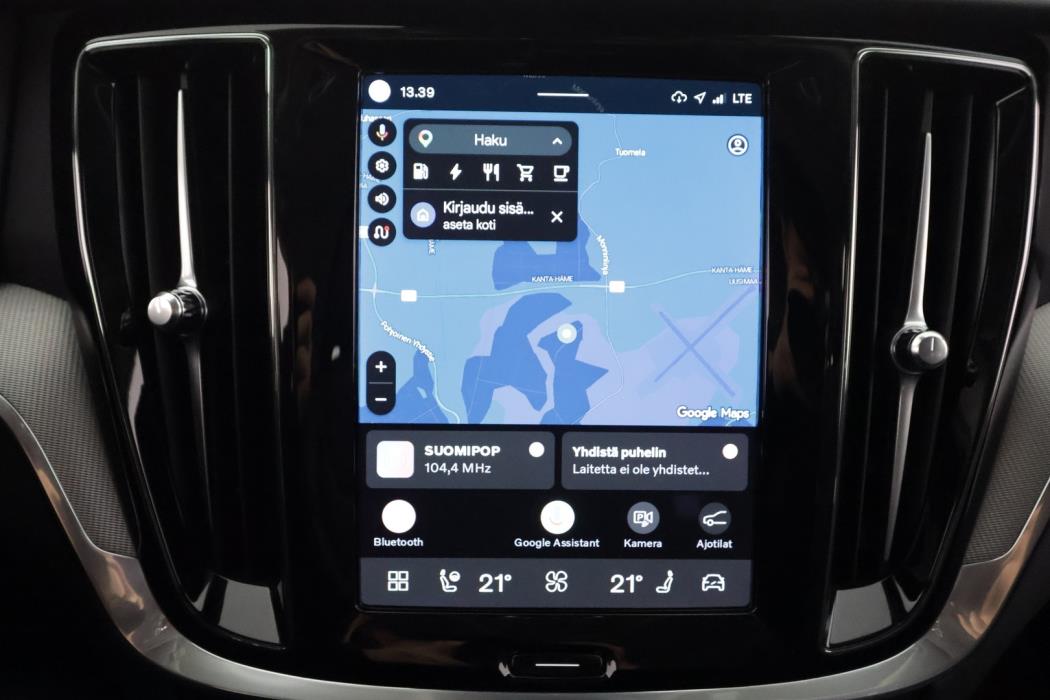 VOLVO V60 2024