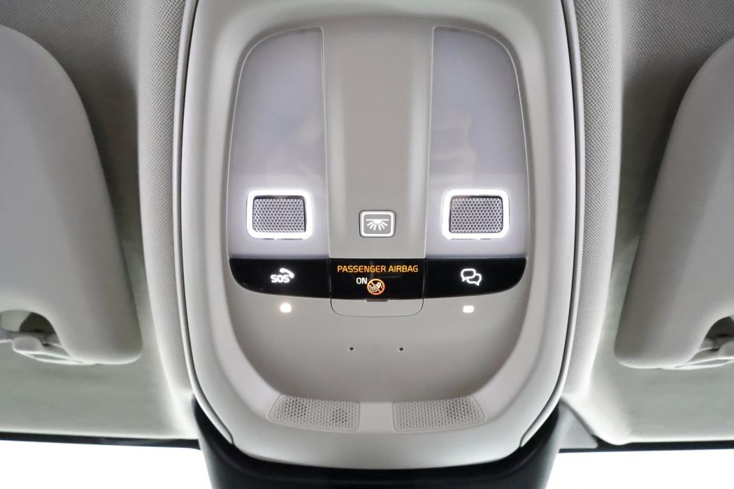 VOLVO V60 2024
