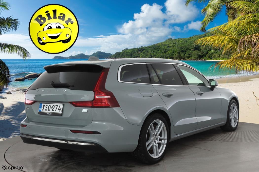 VOLVO V60 2024