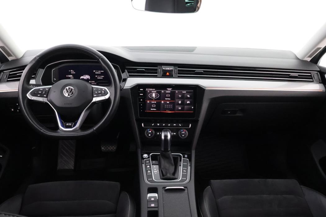 VOLKSWAGEN Passat 2020