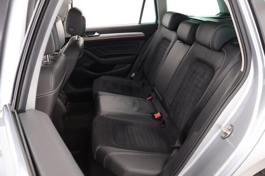 VOLKSWAGEN Passat 2020