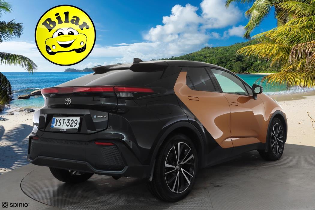 TOYOTA C-HR 2024