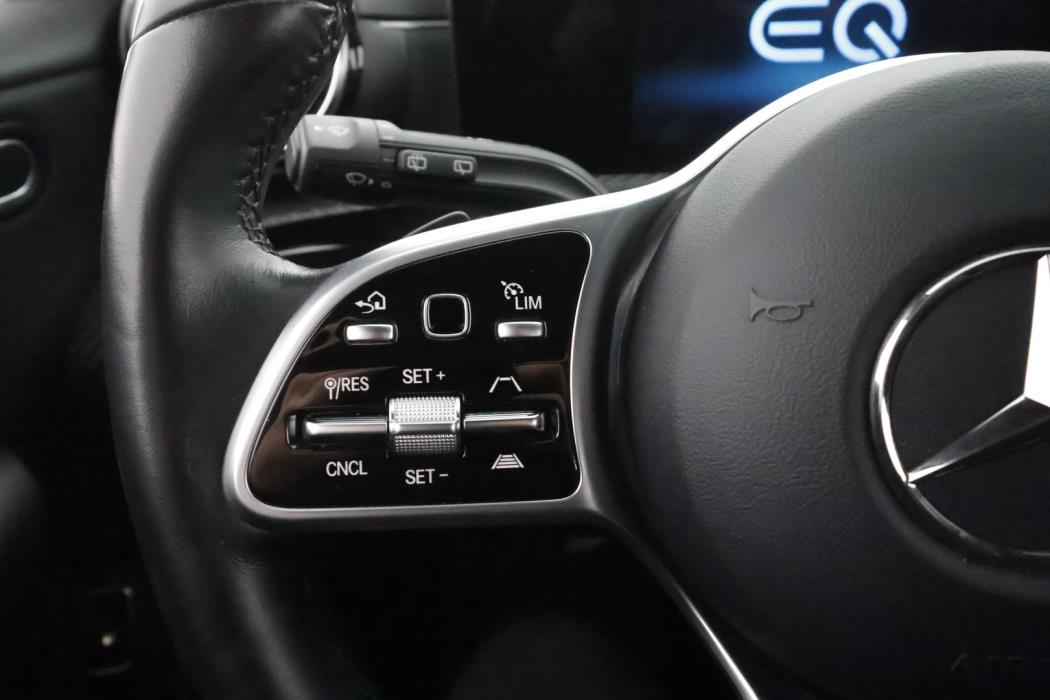 MERCEDES-BENZ A 2021