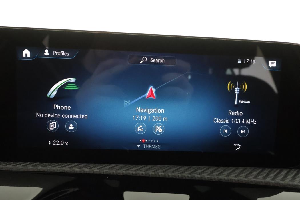 MERCEDES-BENZ A 2021