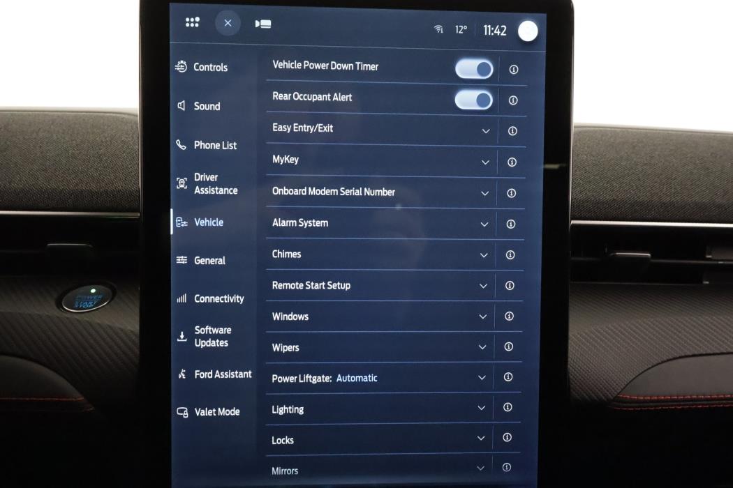 FORD MUSTANG MACH-E 2022