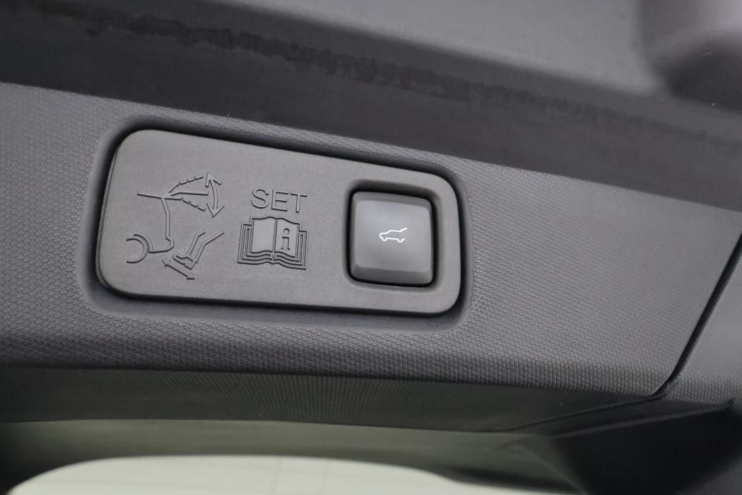 FORD MUSTANG MACH-E 2022