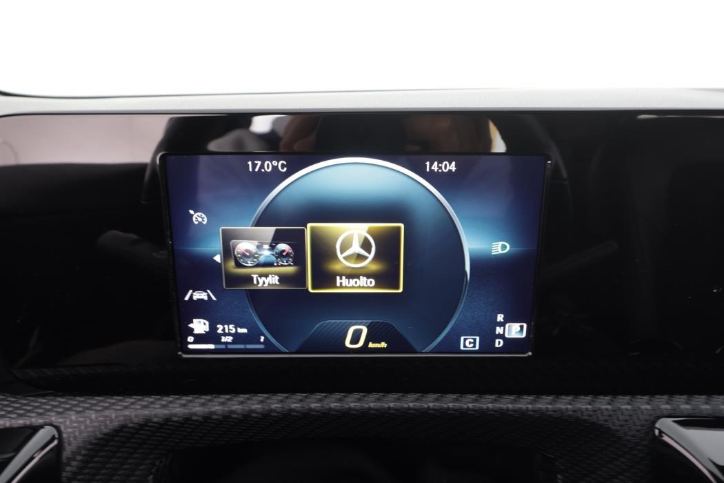 MERCEDES-BENZ A 2019