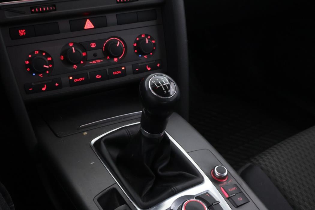 AUDI A6 2006