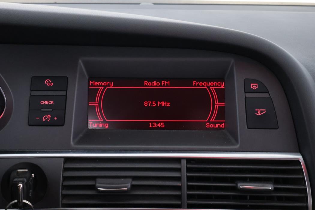 AUDI A6 2006