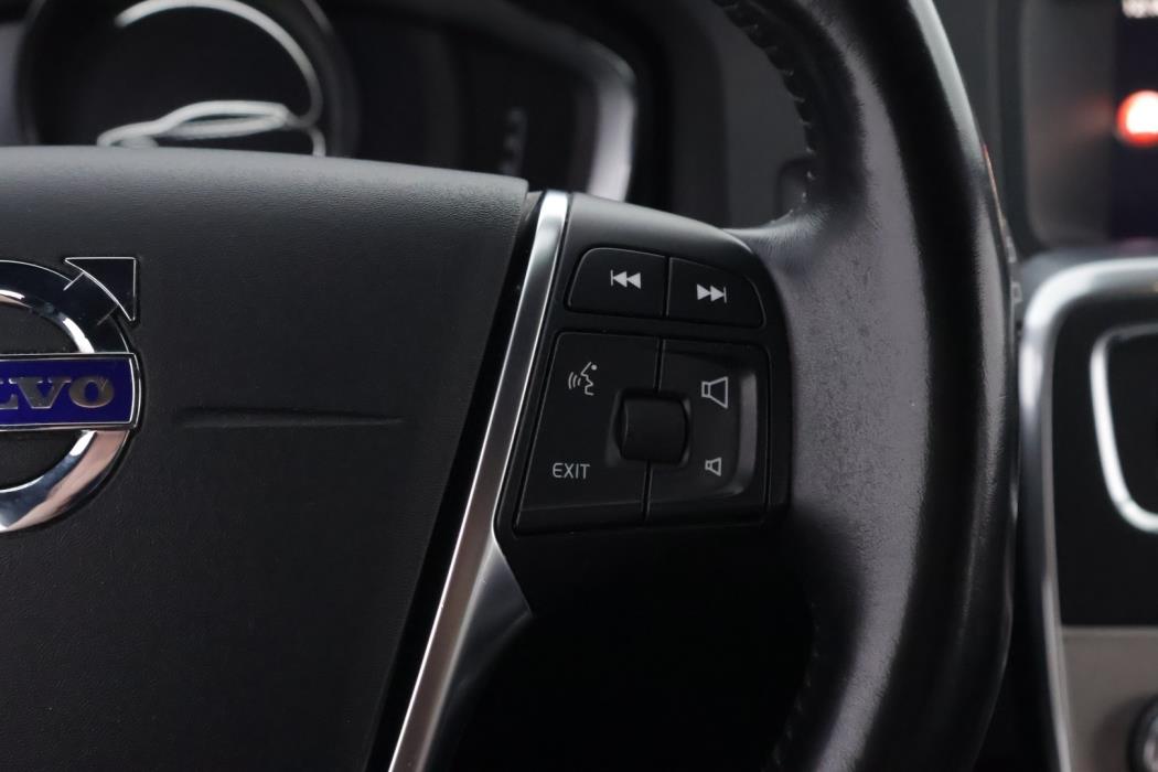 VOLVO V60 Cross Country 2018
