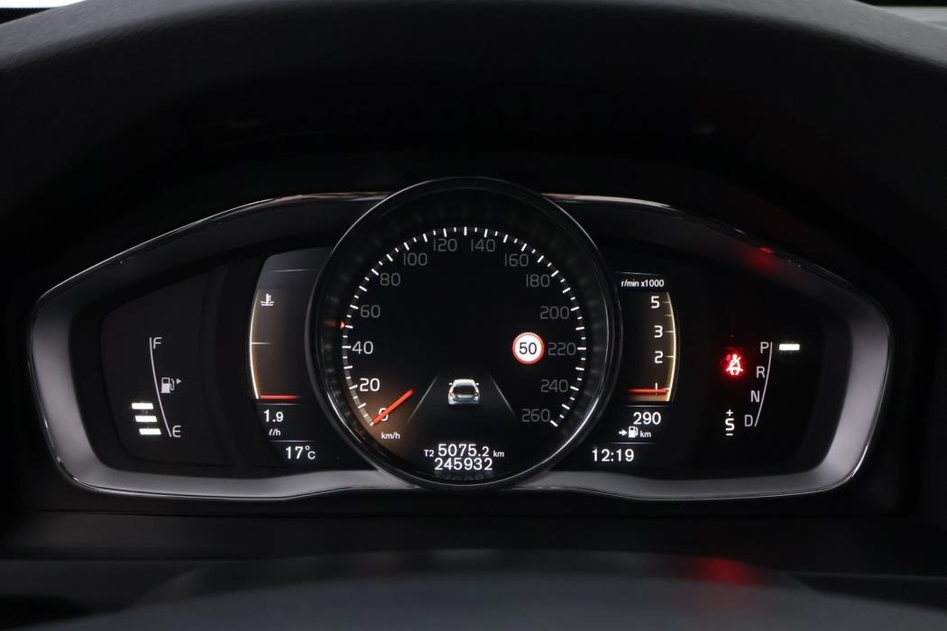 VOLVO V60 Cross Country 2018