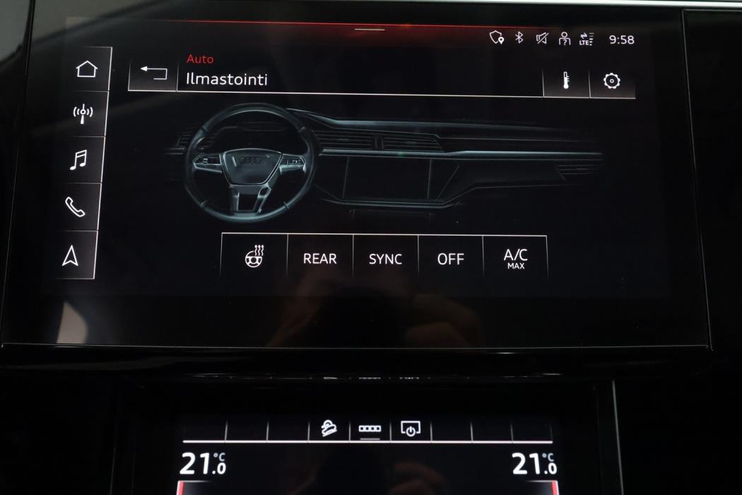 AUDI e-tron 2021