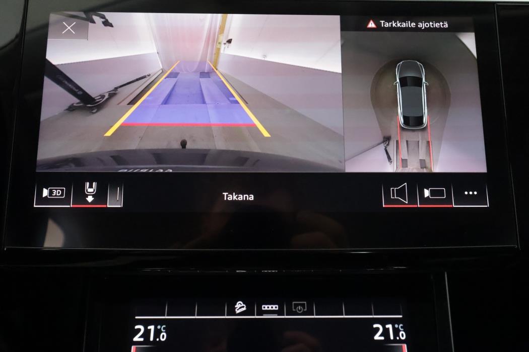 AUDI e-tron 2021
