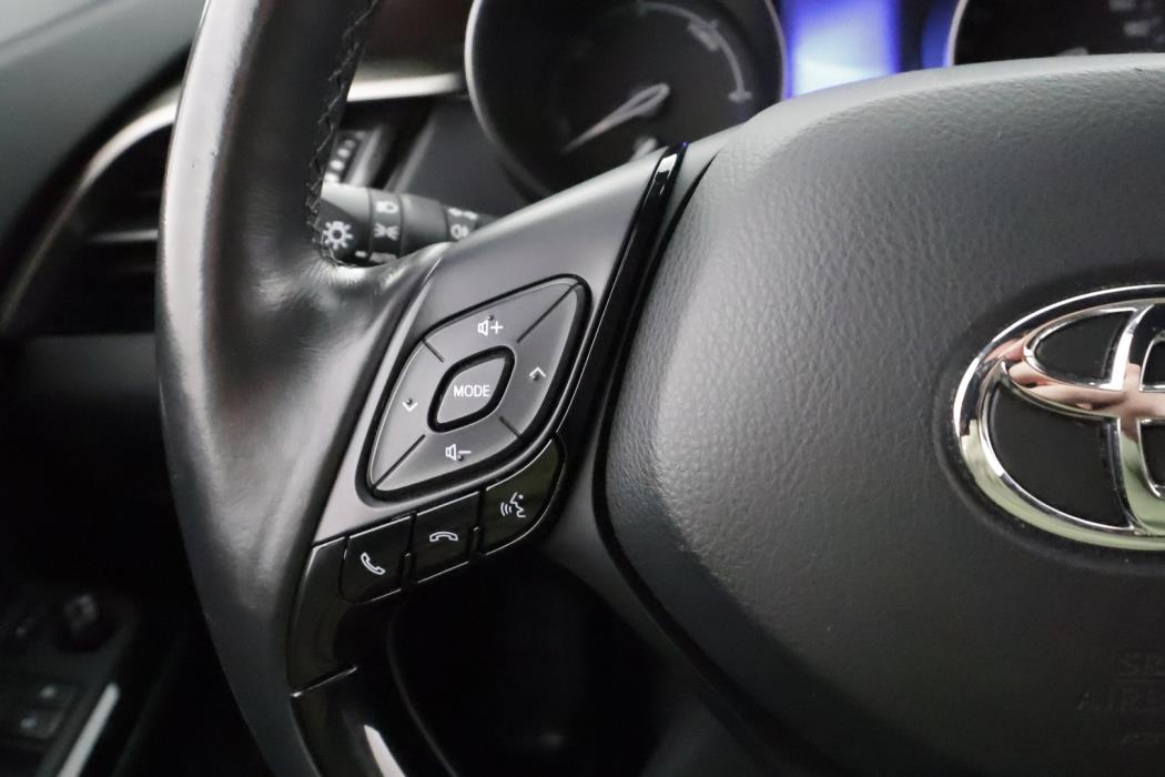 TOYOTA C-HR 2019