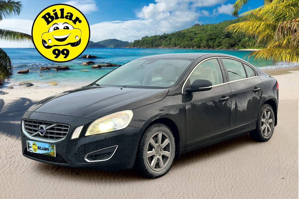 VOLVO S60 2011