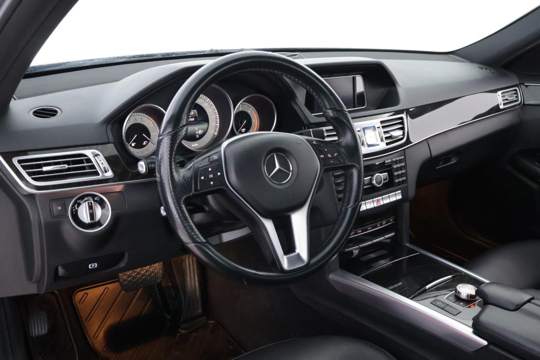 MERCEDES-BENZ E 2014