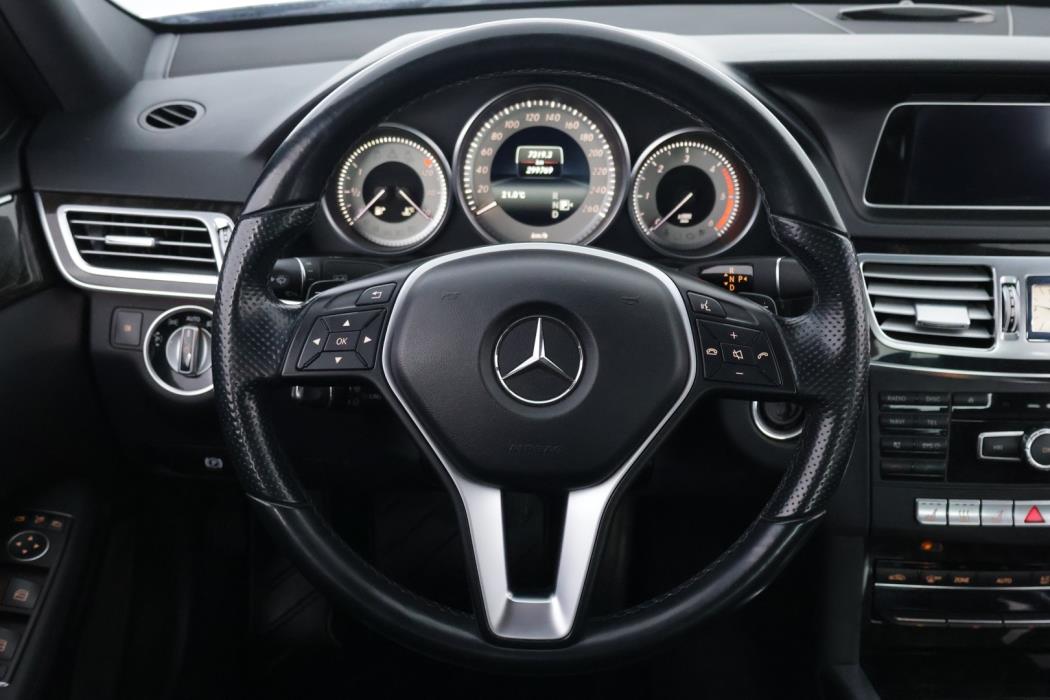 MERCEDES-BENZ E 2014