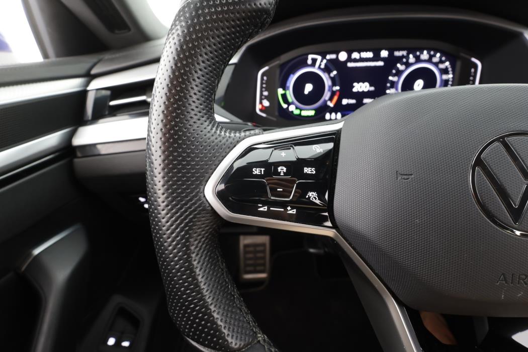 VOLKSWAGEN Arteon 2023
