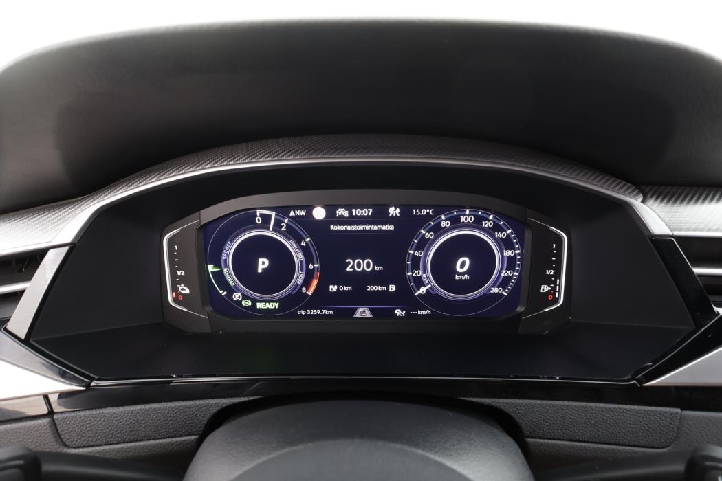 VOLKSWAGEN Arteon 2023