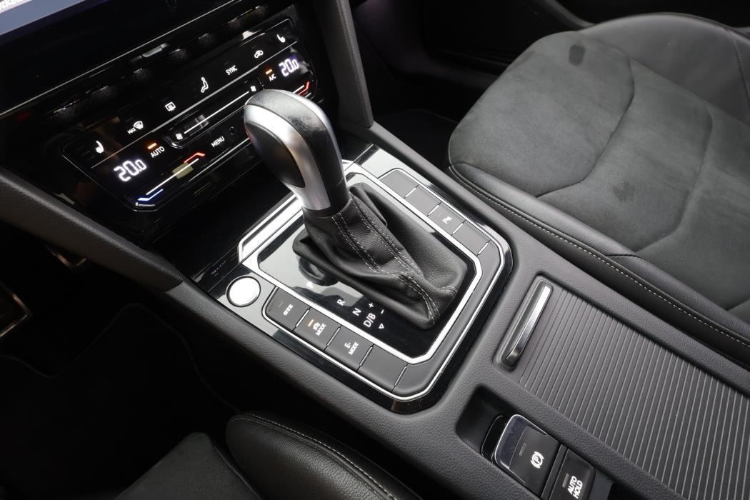 VOLKSWAGEN Arteon 2023