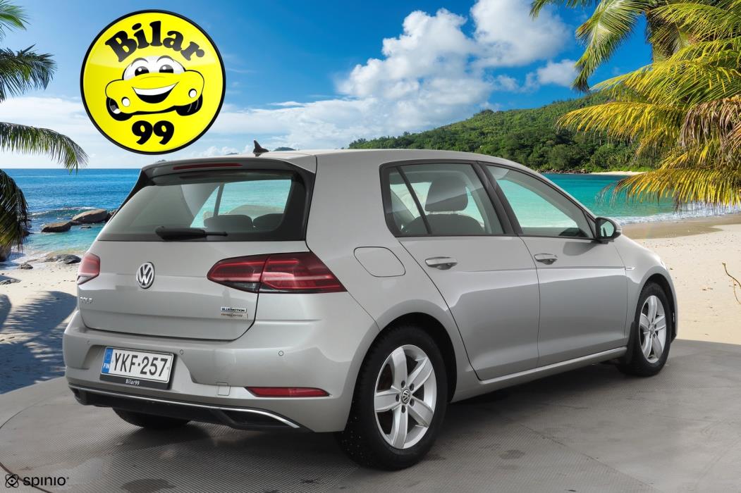 VOLKSWAGEN Golf 2018