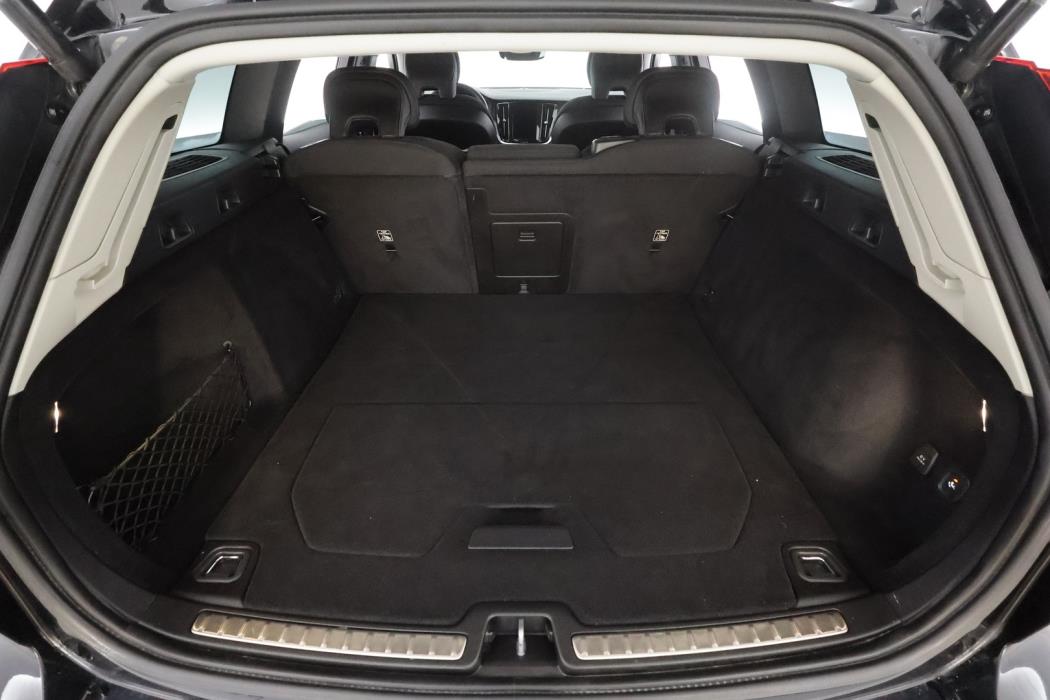 VOLVO V60 Cross Country 2022