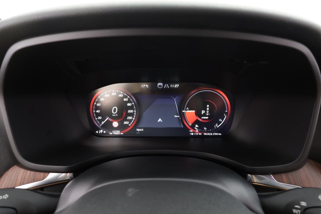 VOLVO V60 2022