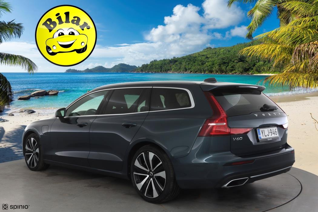 VOLVO V60 2022