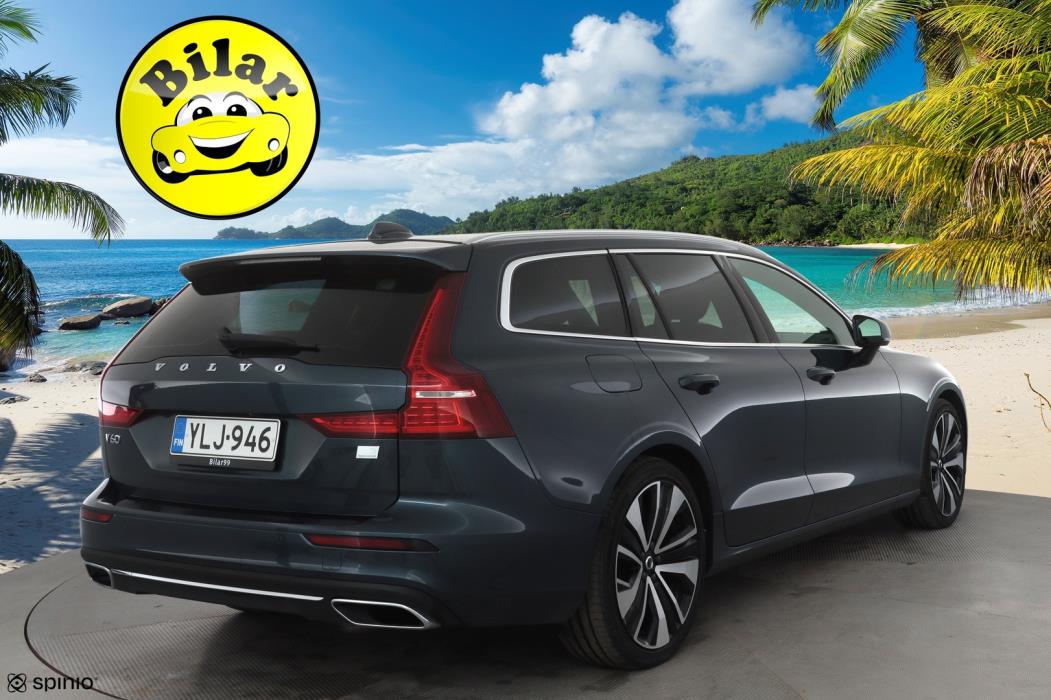 VOLVO V60 2022