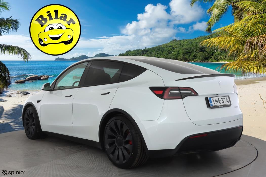 TESLA Model Y 2023