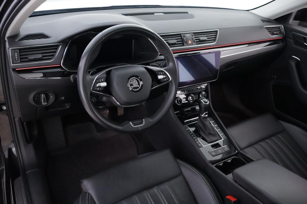 SKODA Superb 2021
