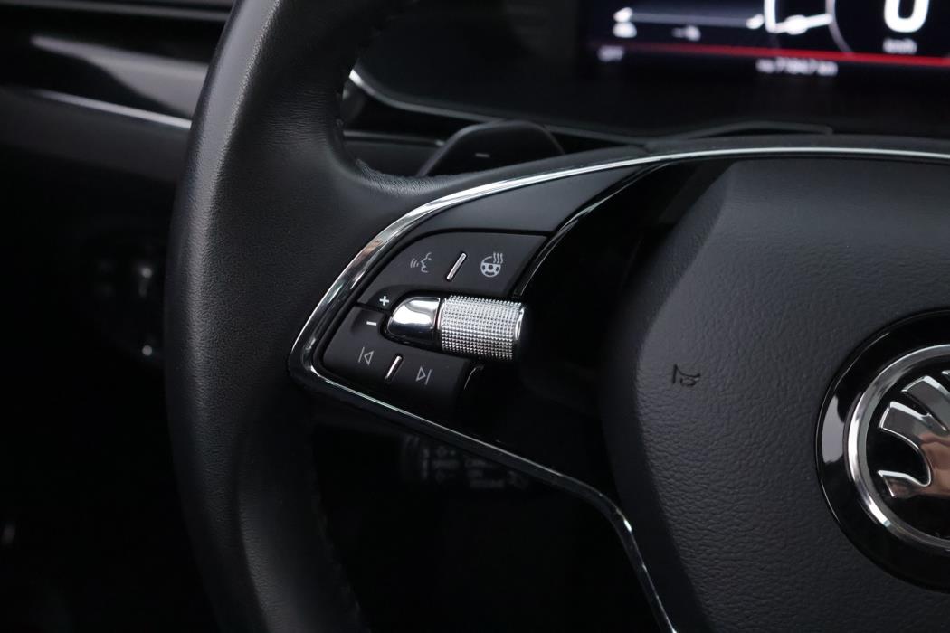 SKODA Superb 2021